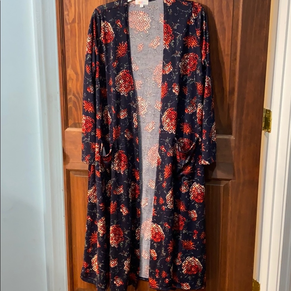 LuLaRoe Sarah size medium